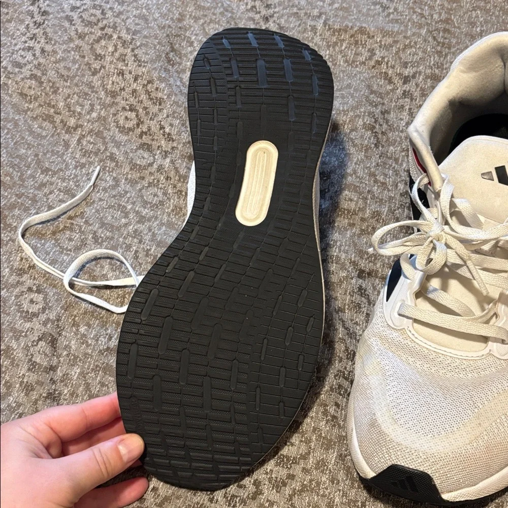 Adidas Men's White Athletic Shoes with Black and Red Accents - Picture 4 of 8